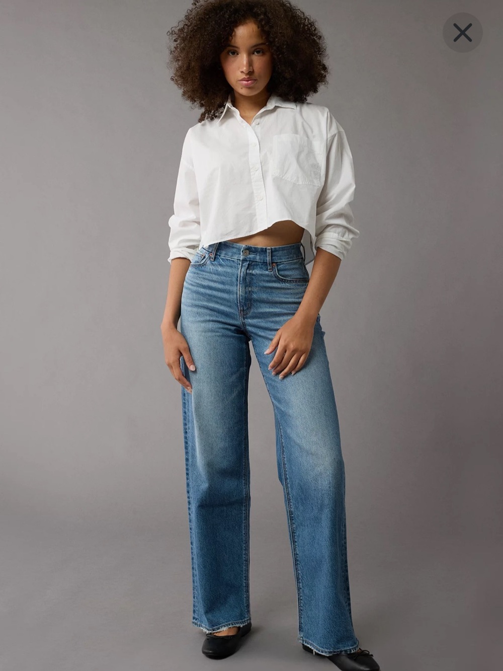 American Eagle Curvy Super High Waisted Baggy Straight Jeans in Blue